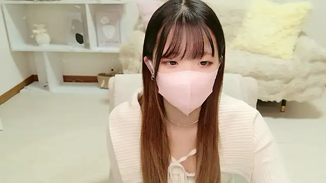 Snapshot of NOA_cha chatting on 04.17.26 NOA cha online show from 04.17.26