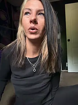 tastemecaroline online show from 04.30.26