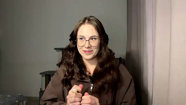 Snapshot of JanelleCourville chatting on 02.17.26 JanelleCourville online show from 02.17.26