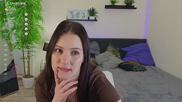 Jenifer Stound online show from 03.06.26