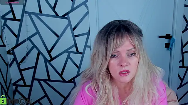 Snapshot of Victoria_Nelson chatting on 03.20.26 Victoria Nelson online show from 03.20.26