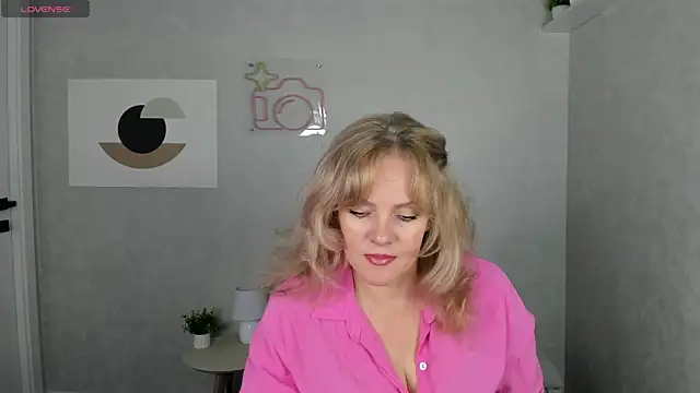 Victoria Nelson online show from 04.27.26