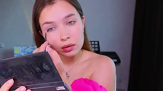 Snapshot of Catherine_Karis chatting on 06.26.26 Catherine Karis online show from 06.26.26