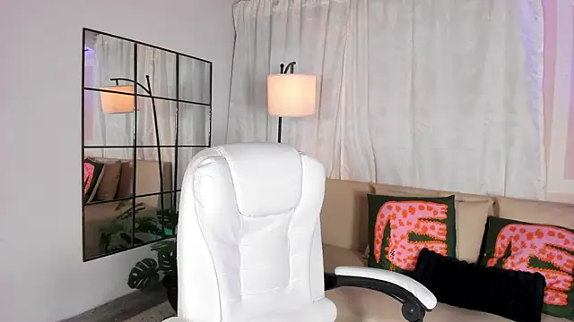 liaamoon  online show from 06.17.26
