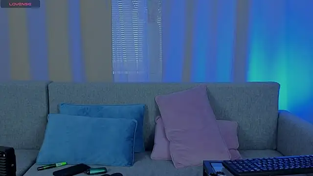 ToxicKittyy online show from 02.14.26