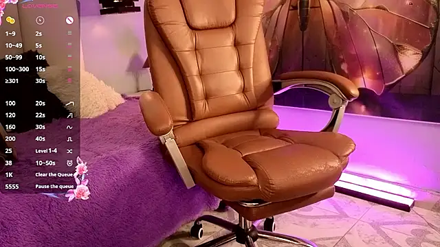 NahommyPearson online show from 02.03.26