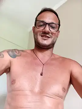 Snapshot of tio-roludo chatting on 01.15.26 tio-roludo online show from 01.15.26