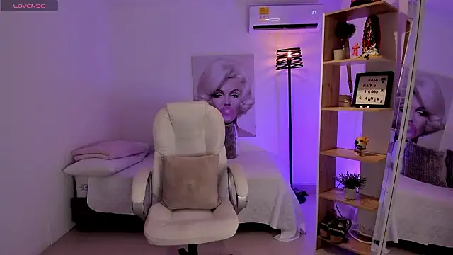 MIA25    online show from 02.03.26