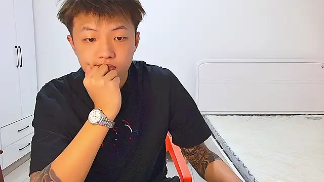 Chocolates-001 online show from 05.06.26