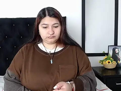 LauraHorny69 online show from 02.22.26