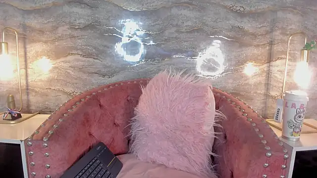 Snapshot of SHINYY_STAR_ chatting on 02.07.26 SHINYY STAR online show from 02.07.26