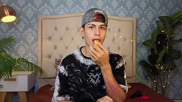 Blakee Blossom online show from 02.02.26