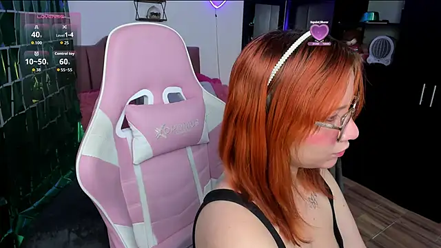 Nina curves online show from 03.17.26