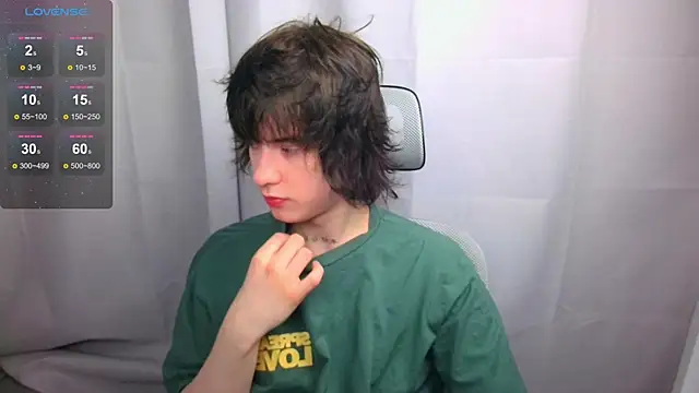 LeonBoykisser online show from 05.03.26
