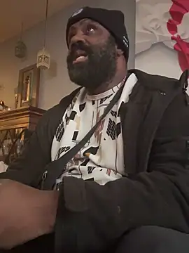 Snapshot of KOdaLion chatting on 03.15.26 KOdaLion online show from 03.15.26