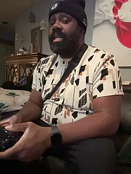 Snapshot of KOdaLion chatting on 03.18.26 KOdaLion online show from 03.18.26