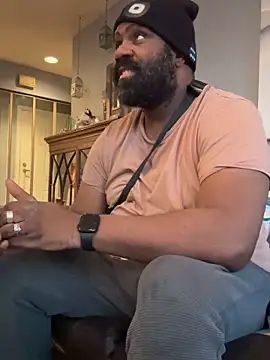 Snapshot of KOdaLion chatting on 03.19.26 KOdaLion online show from 03.19.26