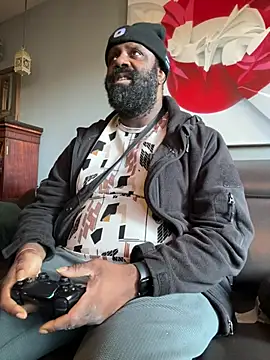 Snapshot of KOdaLion chatting on 03.30.26 KOdaLion online show from 03.30.26