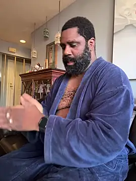 Snapshot of KOdaLion chatting on 03.31.26 KOdaLion online show from 03.31.26