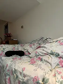 Snapshot of KOdaLion chatting on 04.03.26 KOdaLion online show from 04.03.26