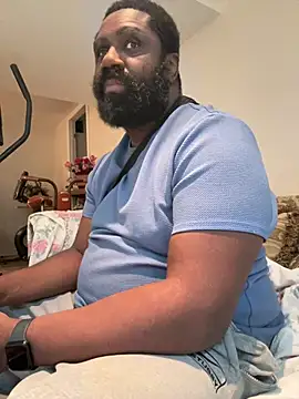 Snapshot of KOdaLion chatting on 04.07.26 KOdaLion online show from 04.07.26