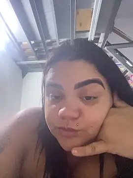 Snapshot of MorenaCariok chatting on 06.17.26 MorenaCariok online show from 06.17.26