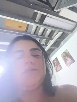 Snapshot of MorenaCariok chatting on 06.20.26 MorenaCariok online show from 06.20.26