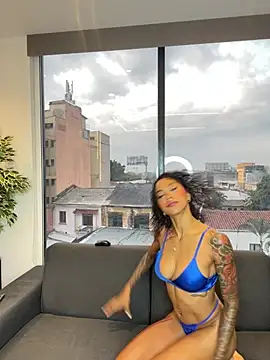 LizStorm  online show from 05.07.26