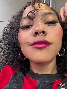 LizStorm  online show from 06.18.26