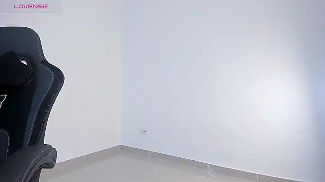 skinnyy  16 online show from 03.07.26