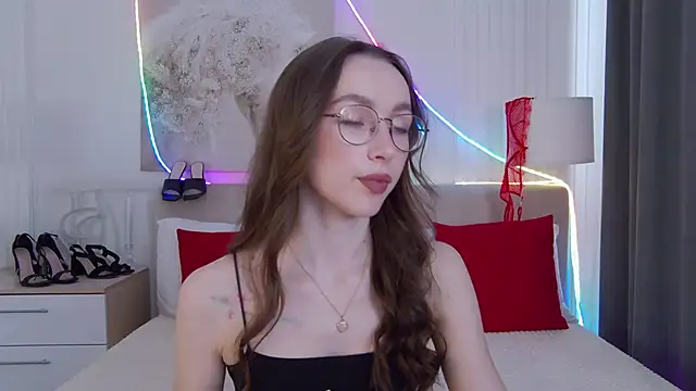 Emily Simon online show from 05.06.26