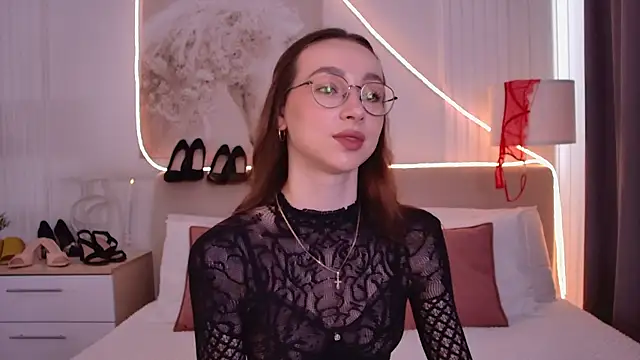 Emily Simon online show from 07.03.26