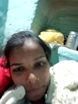 Snapshot of priyasharma899 chatting on 01.16.26 priyasharma899 online show from 01.16.26