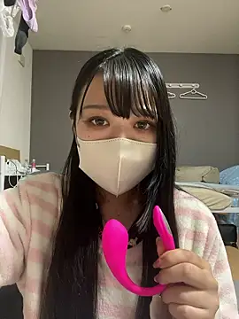 Snapshot of kaku_chan_7percent chatting on 02.13.26 kaku chan 7percent online show from 02.13.26