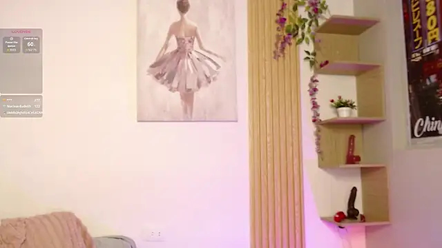 chloe peach  online show from 04.19.26