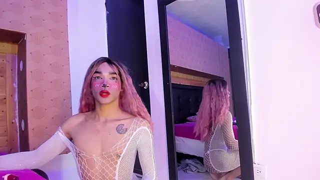 Samantha Blaze1 online show from 04.24.26