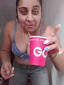 AntoAntonianna online show from 02.19.26