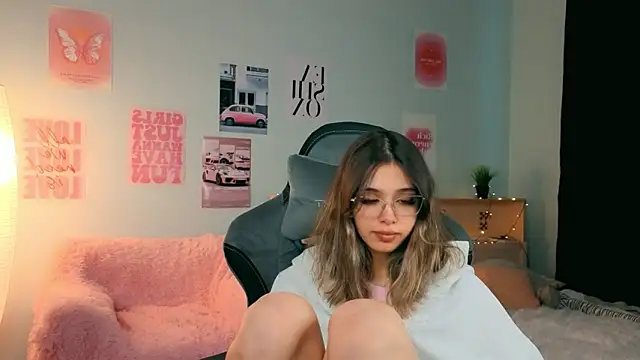 Snapshot of dinnerwithflowers chatting on 02.17.26 dinnerwithflowers online show from 02.17.26