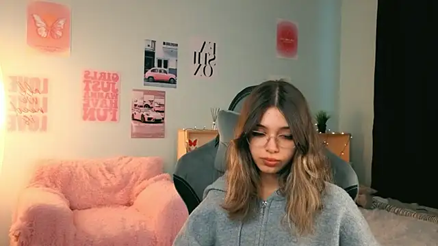 Snapshot of dinnerwithflowers chatting on 02.24.26 dinnerwithflowers online show from 02.24.26