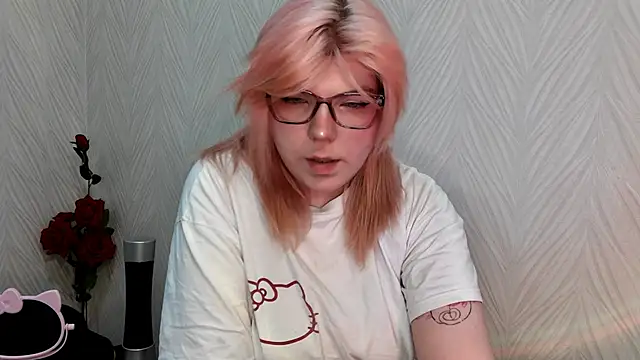 Snapshot of AmyRousen chatting on 01.16.26 AmyRousen online show from 01.16.26