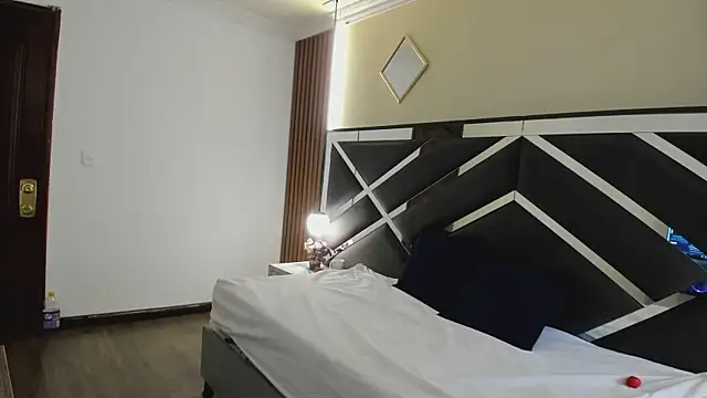 Ambarross  online show from 02.05.26