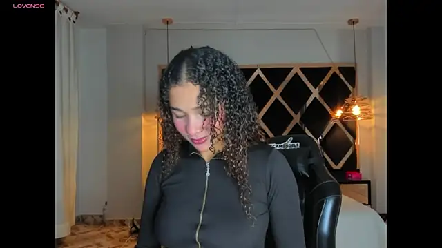 Mia cartther online show from 03.15.26