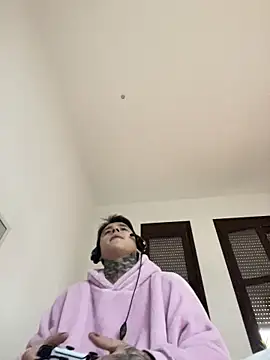 Snapshot of COLOMBIAN20CM chatting on 03.04.26 COLOMBIAN20CM online show from 03.04.26