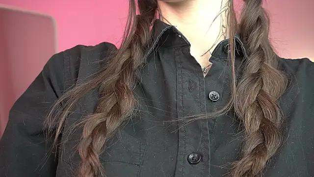 LeaMoon1 online show from 01.17.26