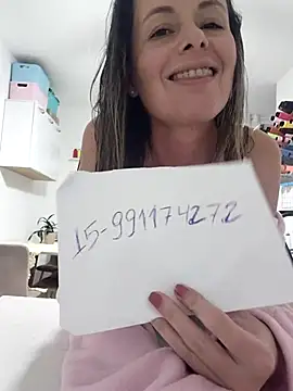 Snapshot of sapequinhaahmister chatting on 05.25.26 sapequinhaahmister online show from 05.25.26