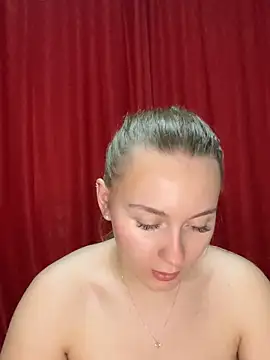 Snapshot of SweetSophia20 chatting on 02.02.26 SweetSophia20 online show from 02.02.26