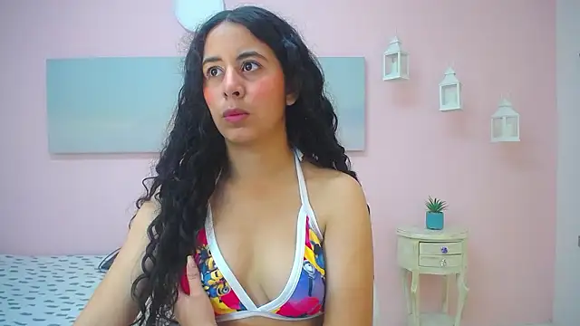 Snapshot of scarlett_clyde chatting on 02.03.26 scarlett clyde online show from 02.03.26