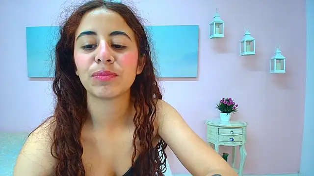 scarlett clyde online show from 07.02.26