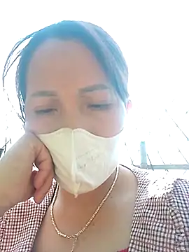 Snapshot of Gummiesu chatting on 01.17.26 Gummiesu online show from 01.17.26