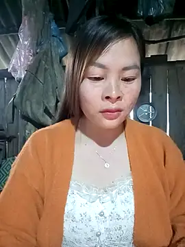 Snapshot of Bling_sexy chatting on 02.04.26 Bling sexy online show from 02.04.26